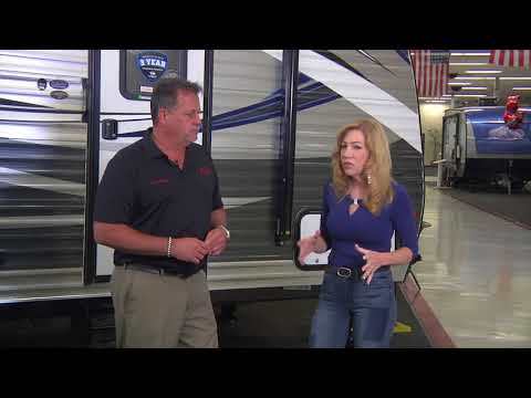 A video about television host Jules Wilson learning about the Solera Smart Arm Awning by Lippert Components